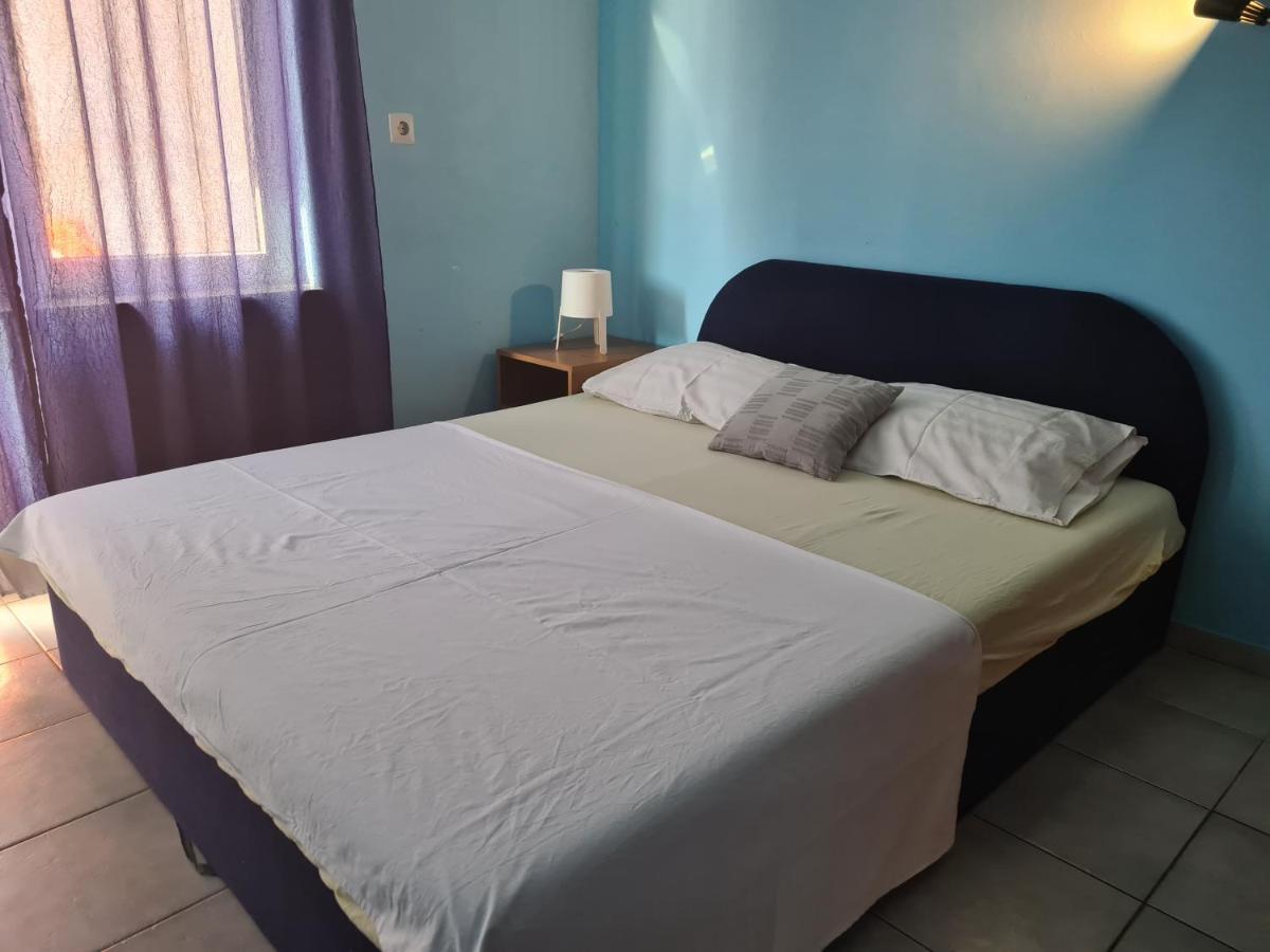 Apartments Niko Трогир Экстерьер фото