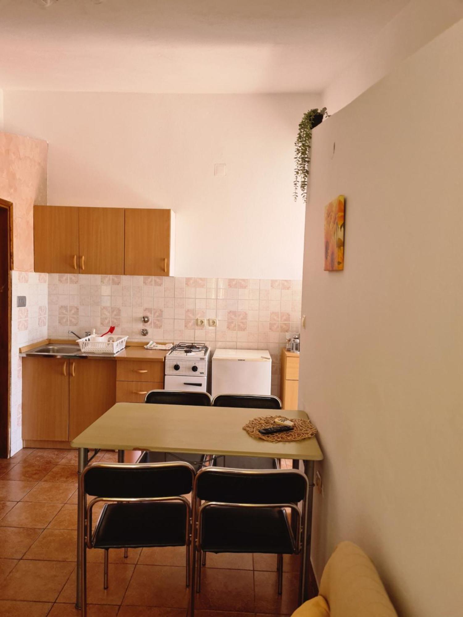 Apartments Niko Трогир Экстерьер фото